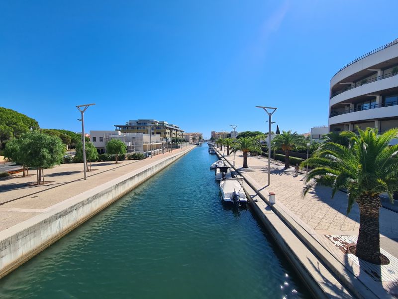 Viager libre FREJUS - 83600 bouquet 28€ - ref 2502