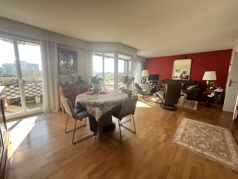 Viager occupé COURBEVOIE - 92400 bouquet 25€ - ref 2775