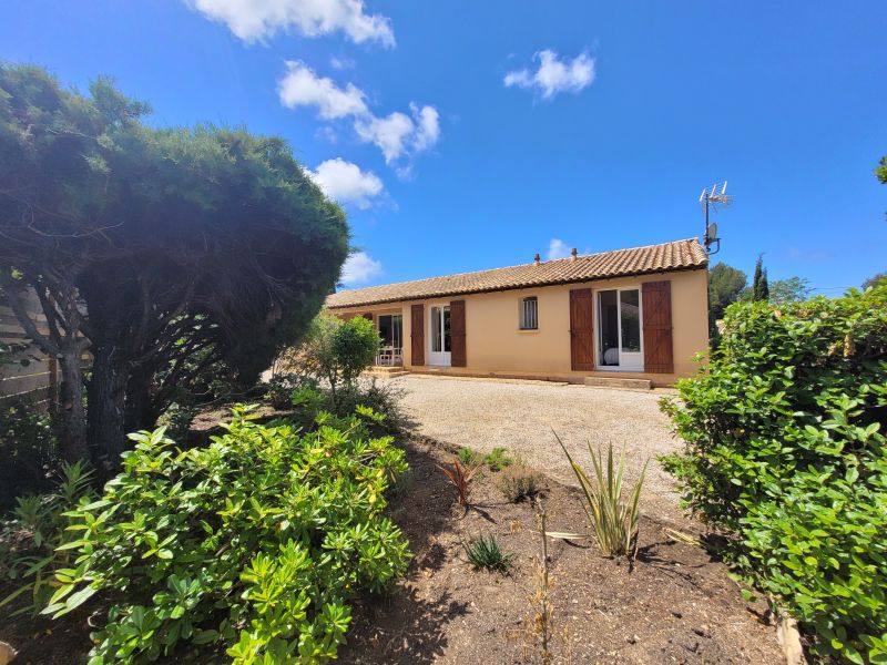 Nue-propriété SAINT-CYR-SUR-MER - 83270 bouquet 311€ - ref 2844