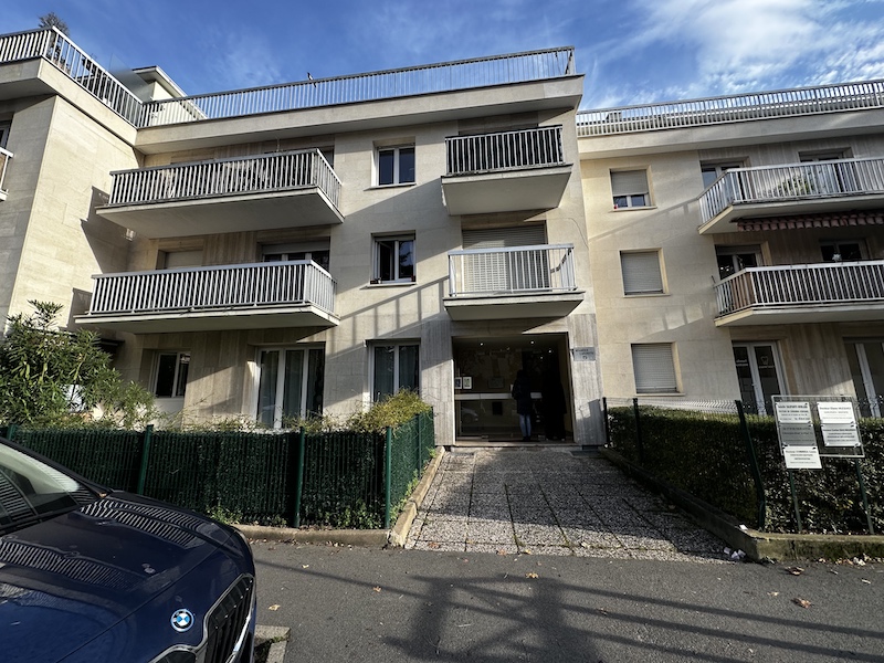 Viager libre GIF-SUR-YVETTE - 91190 bouquet 175€ - ref 2852