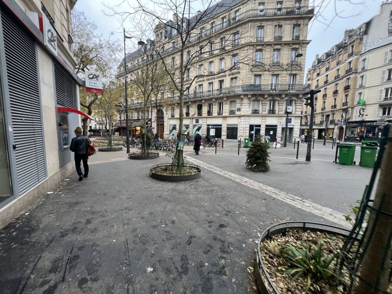 Viager libre PARIS - 75020 bouquet 80€ - ref 2870