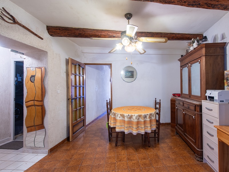 Viager occupé ORGON - 13660 bouquet 18€ - ref 2883