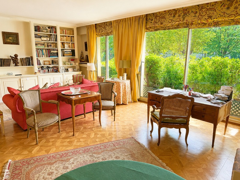 Viager occupé PARIS - 75016 bouquet 505€ - ref 2927