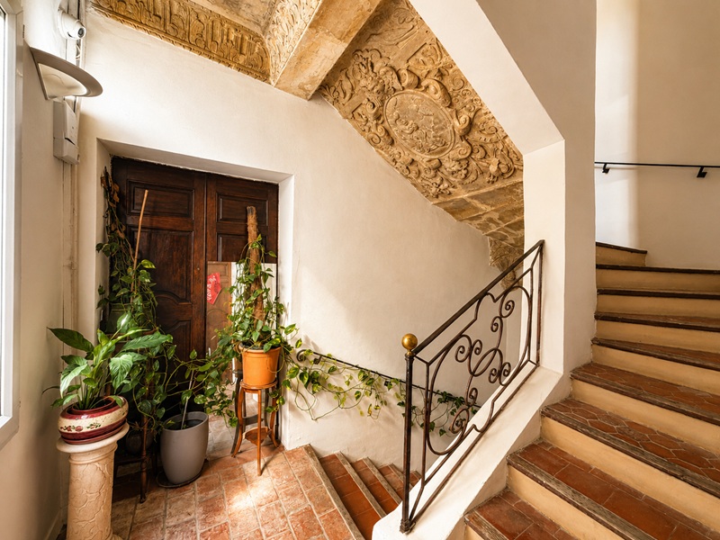 Viager libre AIX-EN-PROVENCE - 13100 bouquet 100€ - ref 2929
